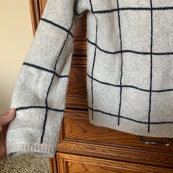 Madewell Windowpane Turtleneck - Picture 8 of 10